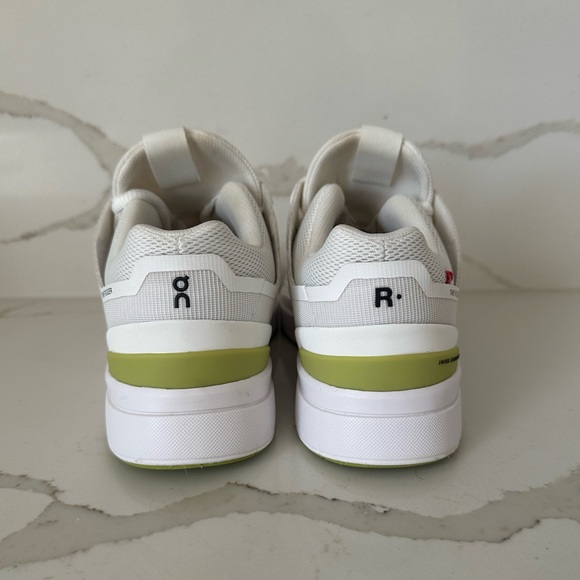 QC shoes - Picture 3 of 8